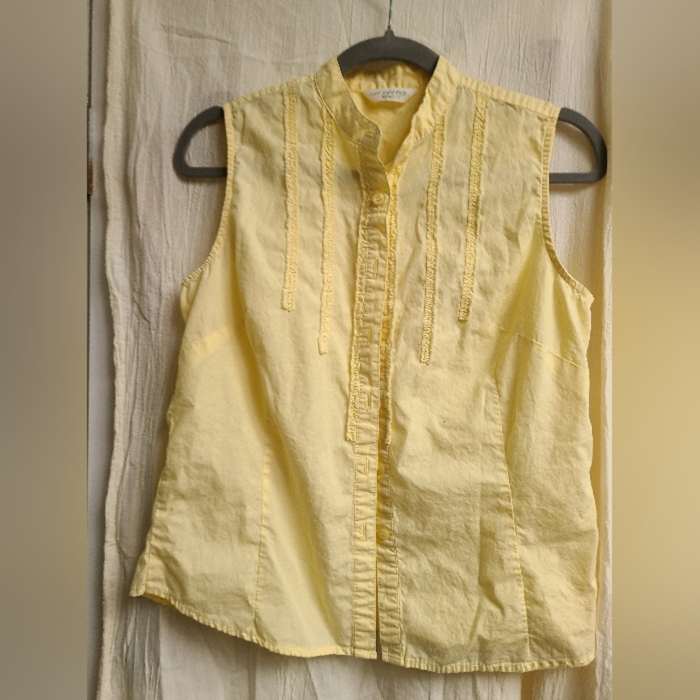Button Up Sleeveless Cotton Blouse